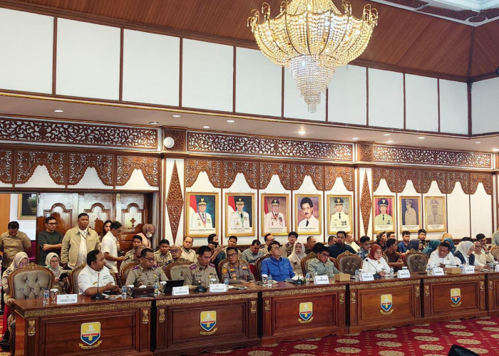 Syarif Fasha Fasilitasi BAM DPR RI Serap Aspirasi Forum Warga Tolak Zona Merah Jambi, Instansi Negara Terkait 