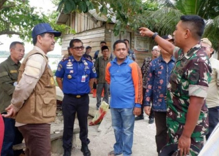 Pj Bupati Muaro Jambi Sambangi Posko Karhutla di Kumpeh