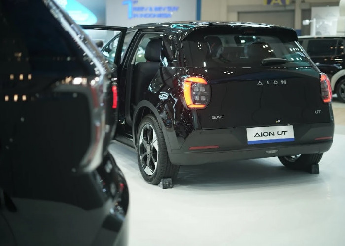 GAC Indonesia Resmi Luncurkan AION UT Black, Tampil Elegan dengan Harga Mulai Rp299 Juta