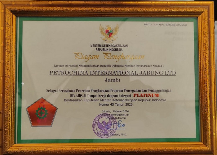 Komitmen Jaga Kesehatan Pekerja & Penanggulangan HIV/AIDS, PetroChina Raih Apresiasi Tertinggi dari Menaker RI