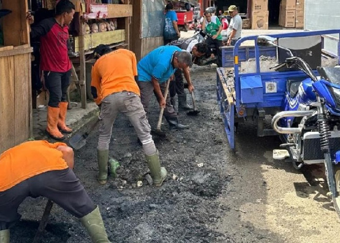 Pedagang Pasar Bawah Bangko Acungkan Jempol Buat Bupati Baru