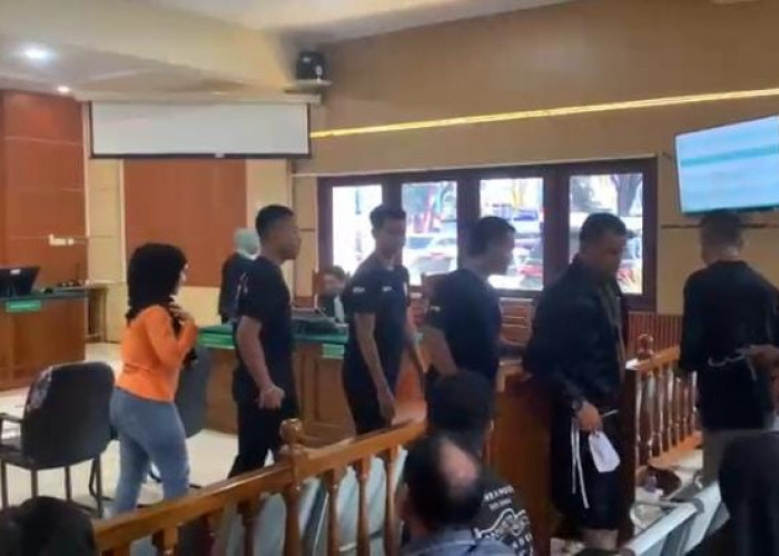 JPU Tuntut Empat Terdakwa Kasus Narkotika Jenis Etomidate 6 hingga 9 Tahun Penjara