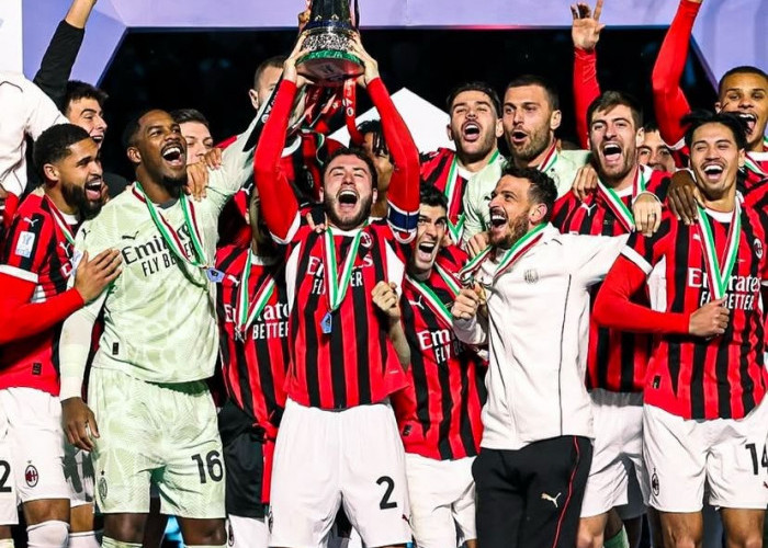  Sikat Sang Rival 3-2, AC Milan Raih Gelar Piala Super Italia 