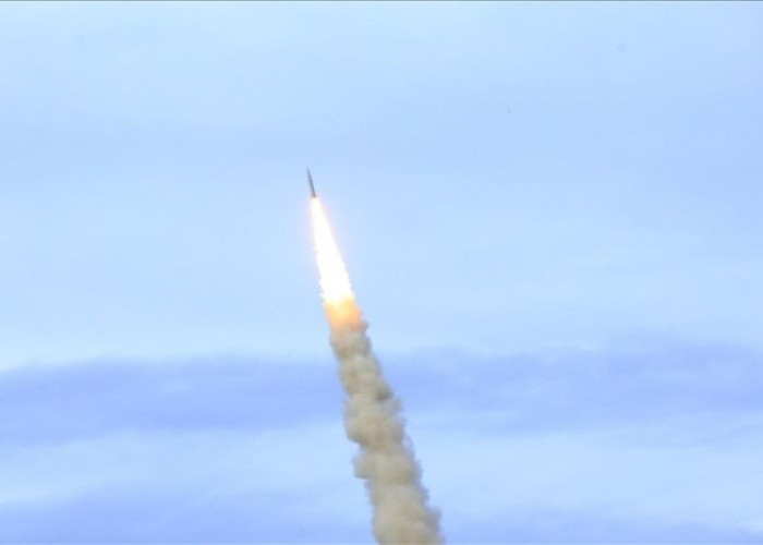 Iran Balas Serangan AS-Israel, Hantam 14 Pangkalan AS di Timur Tengah