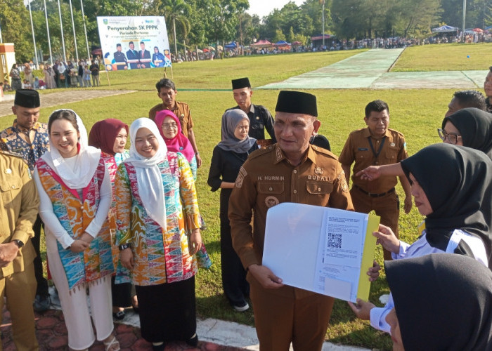 Bupati Hurmin Lantik 2.364 PPPK Sarolangun Tahap Satu