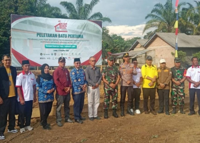 Bupati H M Syukur Ikuti Groundbreaking KDKMP