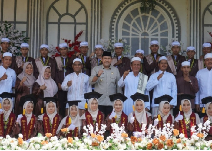 Bupati M. Syukur Siapkan Kuota Beasiswa Sekolah Kebangsaan untuk Santri Merangin