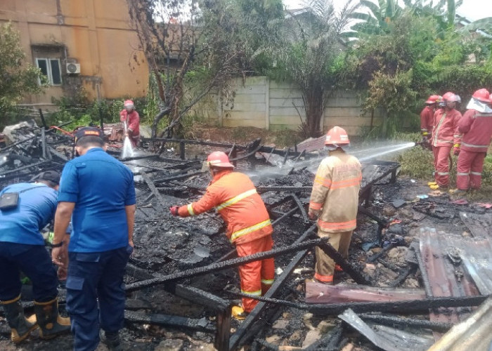 1 Unit Rumah di Alam Barajo Hangus Tak Bersisa Dilahap Si Jago Merah 