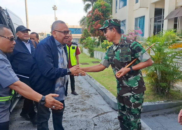 Danrem 042/Garuda Putih Sambut Kedatangan Wamenaker RI dalam Kunjungan Kerja ke Provinsi Jambi