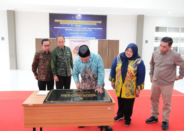 Beri Pengarahan di Kalimantan Selatan, Menteri Nusron Minta Jajaran Atasi Gap dalam Sertipikasi Tanah