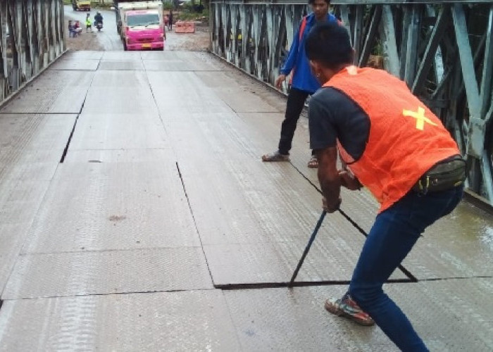 Satker PJN II BPJN Jambi Aktif Cek-Maintenance Jembatan Bailey di Bungo, Ingatkan Beban Maksimal 20 Ton