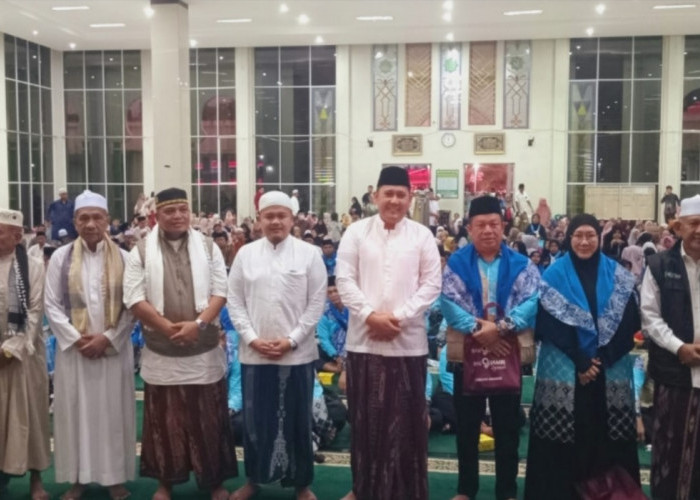 Pemkab Merangin Lepas 380 Jamaah Haji, Ibu Tumirah jadi Jamaah Tertua