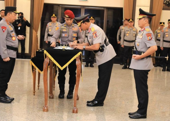 Kapolri Lantik Irjen Pol Rusdi Hartono Kapolda Sulawesi Selatan