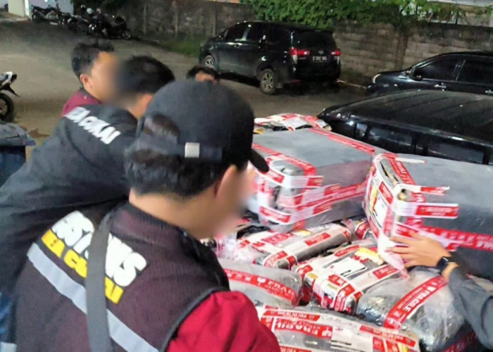 Bea Cukai Jambi Tindak 700 Ribu Batang Rokok dan 18,3 Liter MMEA Ilegal