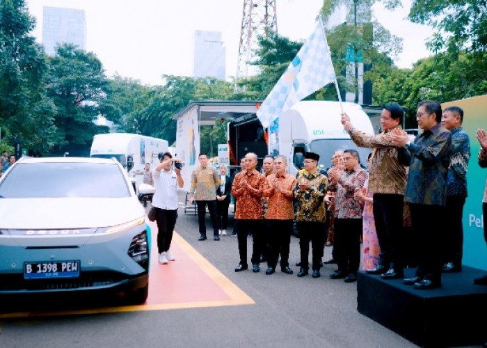 Dukung Implementasi ESG, BSI Luncurkan Mobil Operasional Listrik dan Digital Carbon Tracking Pada Milad ke-4