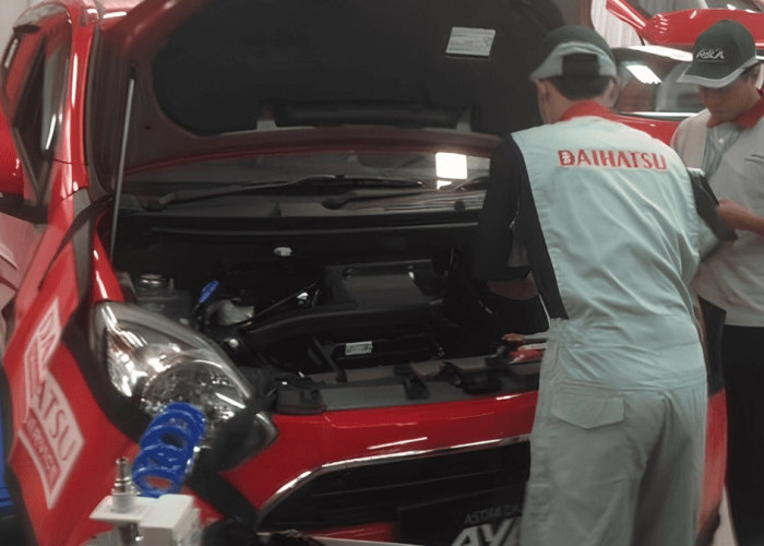 Servis Berkala 50.000 Km Daihatsu Ayla: Ini Komponen Mesin dan Chassis yang Wajib Diperiksa