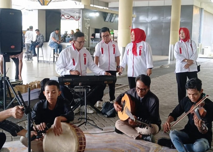 Penumpang Bandara Jambi Kaget Tiba-tiba Ada Suara Musik