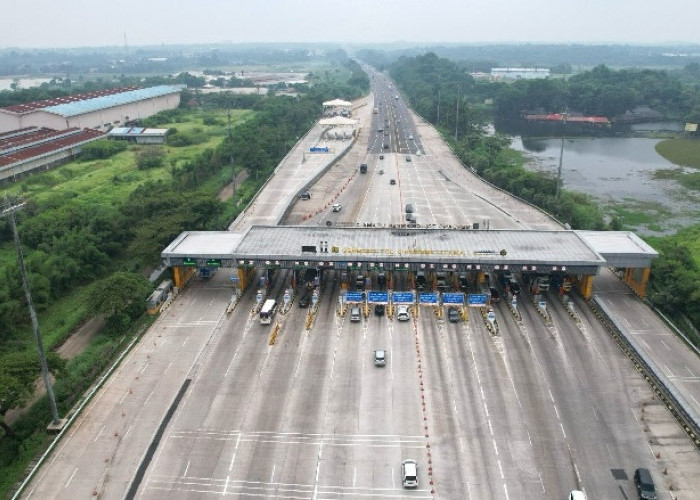 Long Weekend, 127 Ribu Kendaraan Tinggalkan Jakarta Lewat Gerbang Tol Cikampek Utama