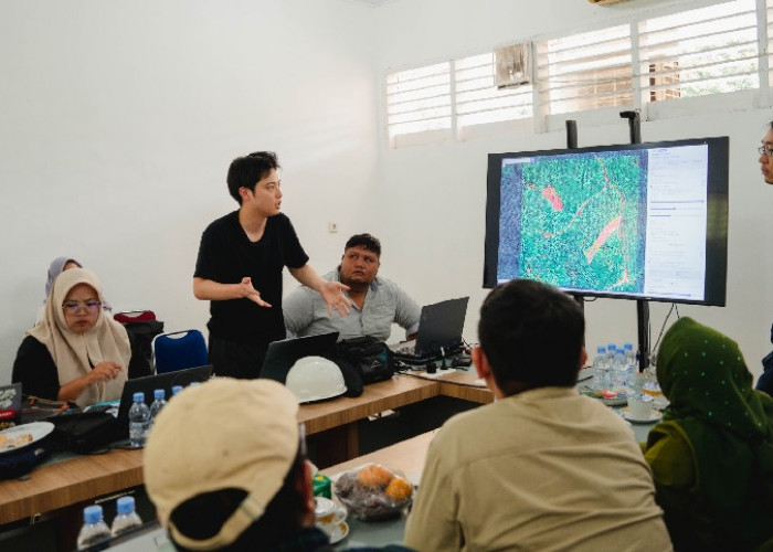 PTPN IV PalmCo Uji Pemanfaatan Satelit Jepang untuk Pantau Sawit Lebih Presisi