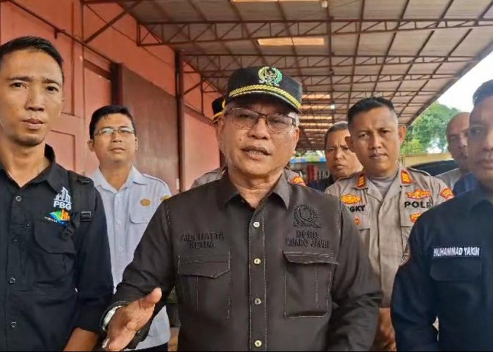 Ketua DPRD Muaro Jambi Sidak Drainase di Mestong