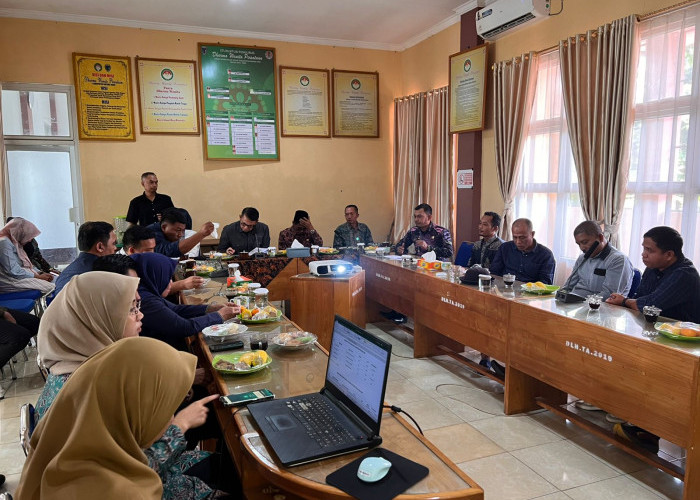 Anggota DPR RI Dr Syarif Fasya Lakukan Kunjungan Kerja di Dinas LH Batang Hari, Dengarkan Aspirasi Pengelolaan