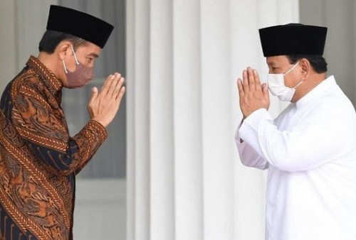 Kenakan Kemeja Putih,  Prabowo Subianto Masuk melalui Pintu Tamu VVIP Presiden, Kena Reshuflle?