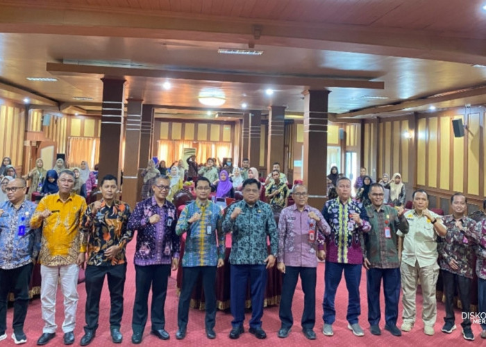 Tak Mesti Pakai APBD, Bupati M Syukur Instruksikan Swasta Terlibat Aktif Tanggulangi Kemiskinan