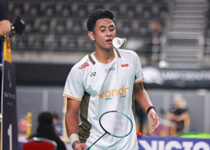 Tumbangkan Moh Zaki Ubaidillah, Alwi Farhan Sumbang EmasTunggal Putra SEA Games 2025
