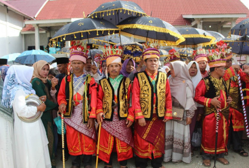 Sukses Penobatan Gelar Sko Anak Betino Tuo dan Anak Jantan Depati Intan Siulak Mukai