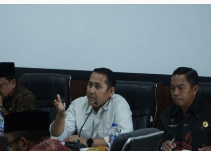 Rapat Harga TBS di Merangin, Bupati M. Syukur Semprot Perusahaan Sawit: Ini Preseden Buruk!