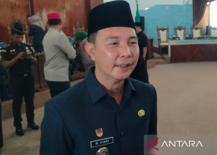 OTT KPK di Bulan Ramadan, Bupati Rejang Lebong Pagi Ini Diangkut ke Jakarta 