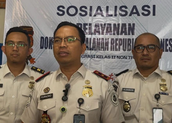 Imigrasi Kerinci Deportasi Tiga WNA, Kasus Overstay Mendominasi