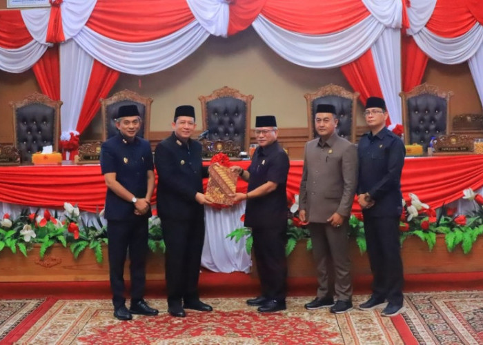 Paripurna DPRD Muaro Jambi, Bupati Bambang Bayu Suseno Sampaikan KUPA-PPAS Perubahan 2026