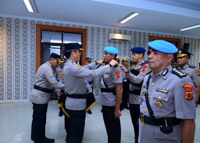 Kapolda Jambi Pimpin Sertijab Kabid Propam, Kabid Keu dan Tiga Kapolres