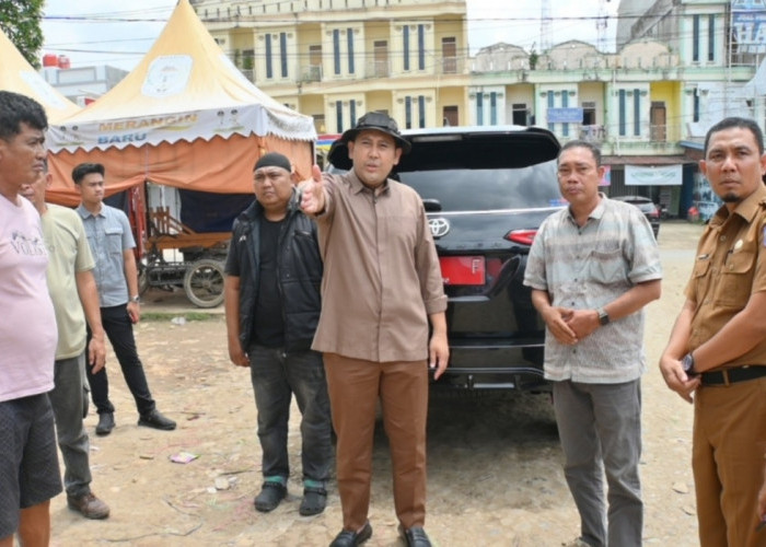 Pasar Rakyat Bakal Dipercantik, Bupati M. Syukur: Kebersihan Harus Diperhatikan