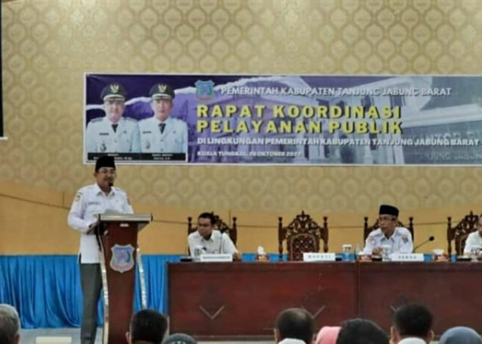 Buka Rakor Pelayanan Publik, Anwar Sadat Minta ASN Jalankan Tugas Sesuai Aturan 