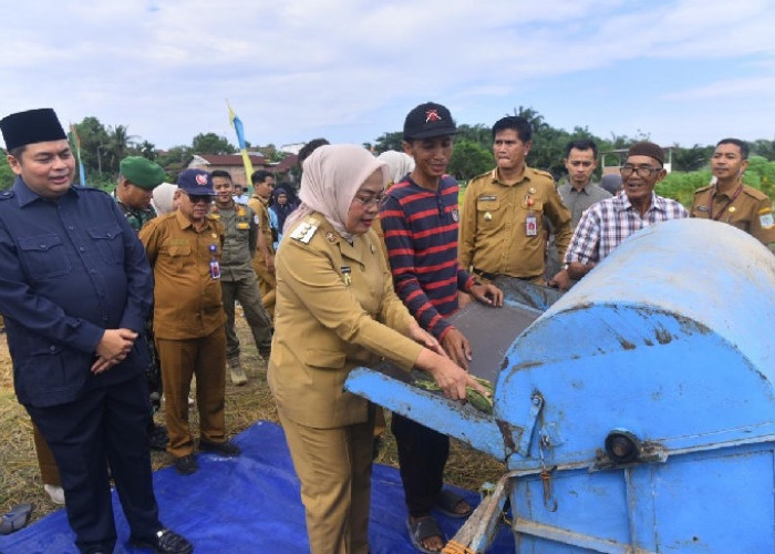 Pj Wali Kota Apresiasi Kelompok Tani Tingkatkan Produksi Komoditas Penyumbang Inflasi