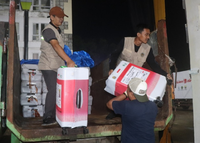 Kakanwil Kemenhaj Jambi Minta Petugas Hati-hati Kelola Bagasi: Jangan Dibanting, Itu Oleh-oleh Cucu