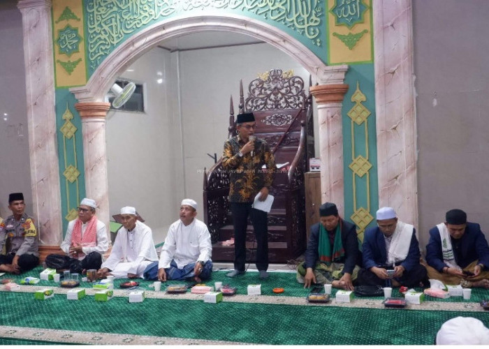 Wabup Muaro Jambi Junaidi H Mahir Safari Ramadhan 1447 H/2026 M di Desa Kunangan