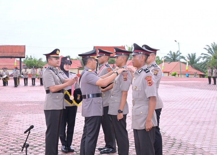 Kapolda Jambi Pimpin Pelantikan serta Pengambilan Sumpah Siswa Bintara Polri Gelombang II