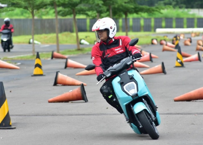 Usung Kualitas Terbaik, AHM Umumkan Harga Honda ICON e: dan Honda CUV e: