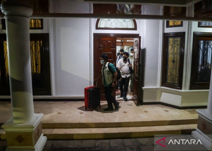 KPK Temukan Petunjuk Aliran Uang Kasus Korupsi ATR/BPN Saat Geledah Rumah Dirjen Lampri