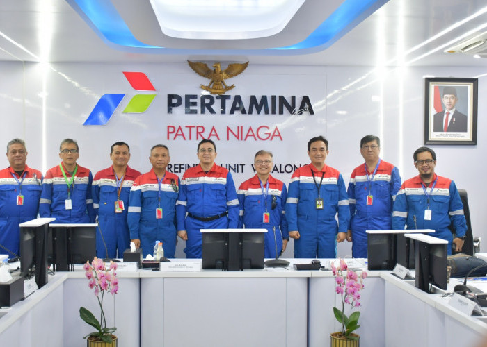 Perkuat Semangat One Pertamina, Wadirut Oki Muraza Tinjau Langsung Operasional Kilang Balongan