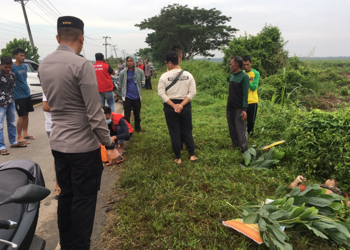 Diduga Jadi Korban Tabrak Lari, Anwar Ditemukan Tak Bernyawa di Jalan WKS