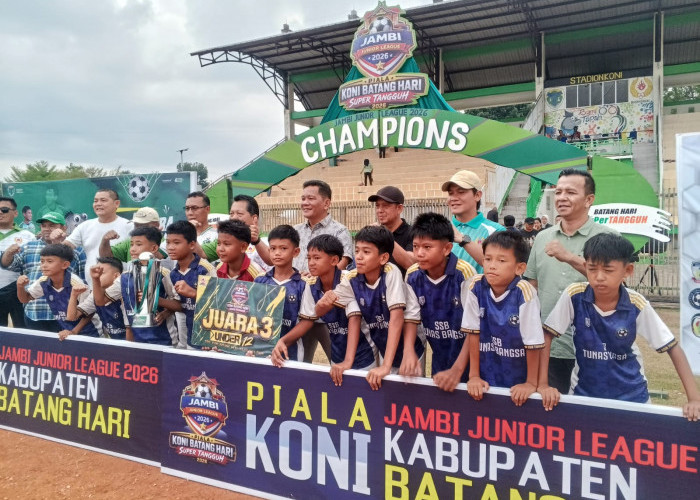 SSB Tunas Bangsa Raih Juara Tiga pada Turnamen Piala KONI Batang Hari 
