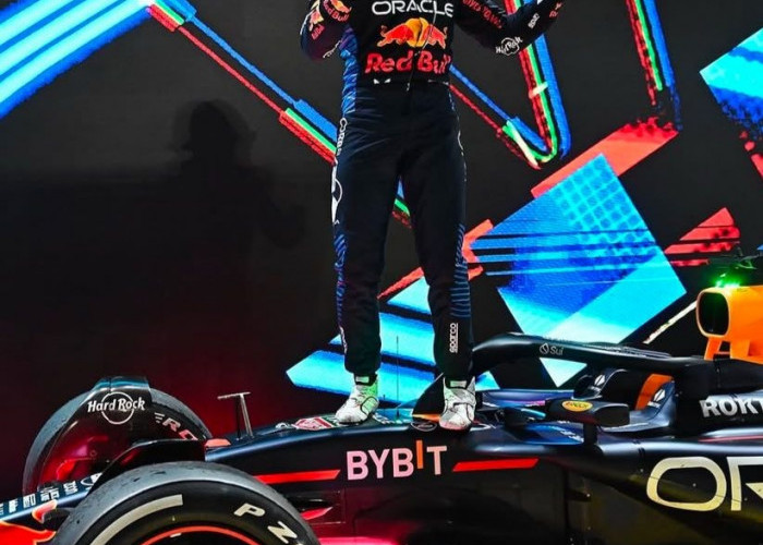  Kalahkan Pembalap Ferrari, Verstappen Juara di GP Qatar