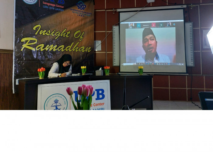 Tingkatkan Kecintaan Terhadap Bahasa, UPB UIN STS Jambi Gelar Insight Of Ramadhan