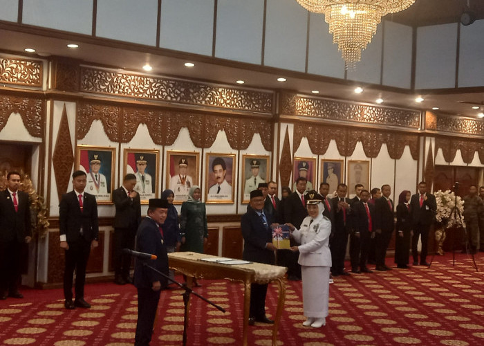 Resmi Menjabat Pj Walikota Jambi, Sri Purwaningsih Dilantik Gubernur Jambi