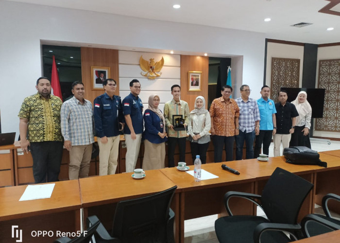 Tindaklanjuti Hasil Audiensi Bersama Asosiasi Tenaga Honorer, Komisi I DPRD Jambi konsultasi ke BKN