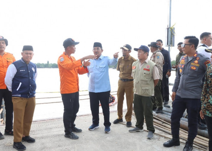 Bupati Anwar Sadat dan Kapolres Tinjau Langsung Pencarian Dua Korban Hilang di Sungai Landak